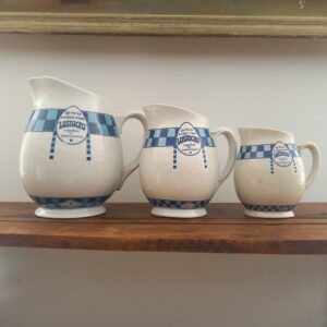 Série de trois pichets publicitaires LUSTUCRU