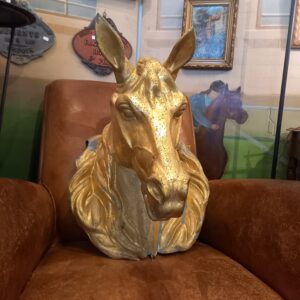 Enseigne de boucherie chevaline début XIX en zinc