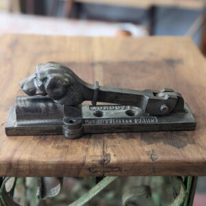 Piège à feu canon de porte zoomorphe "Aurouze" XIXème