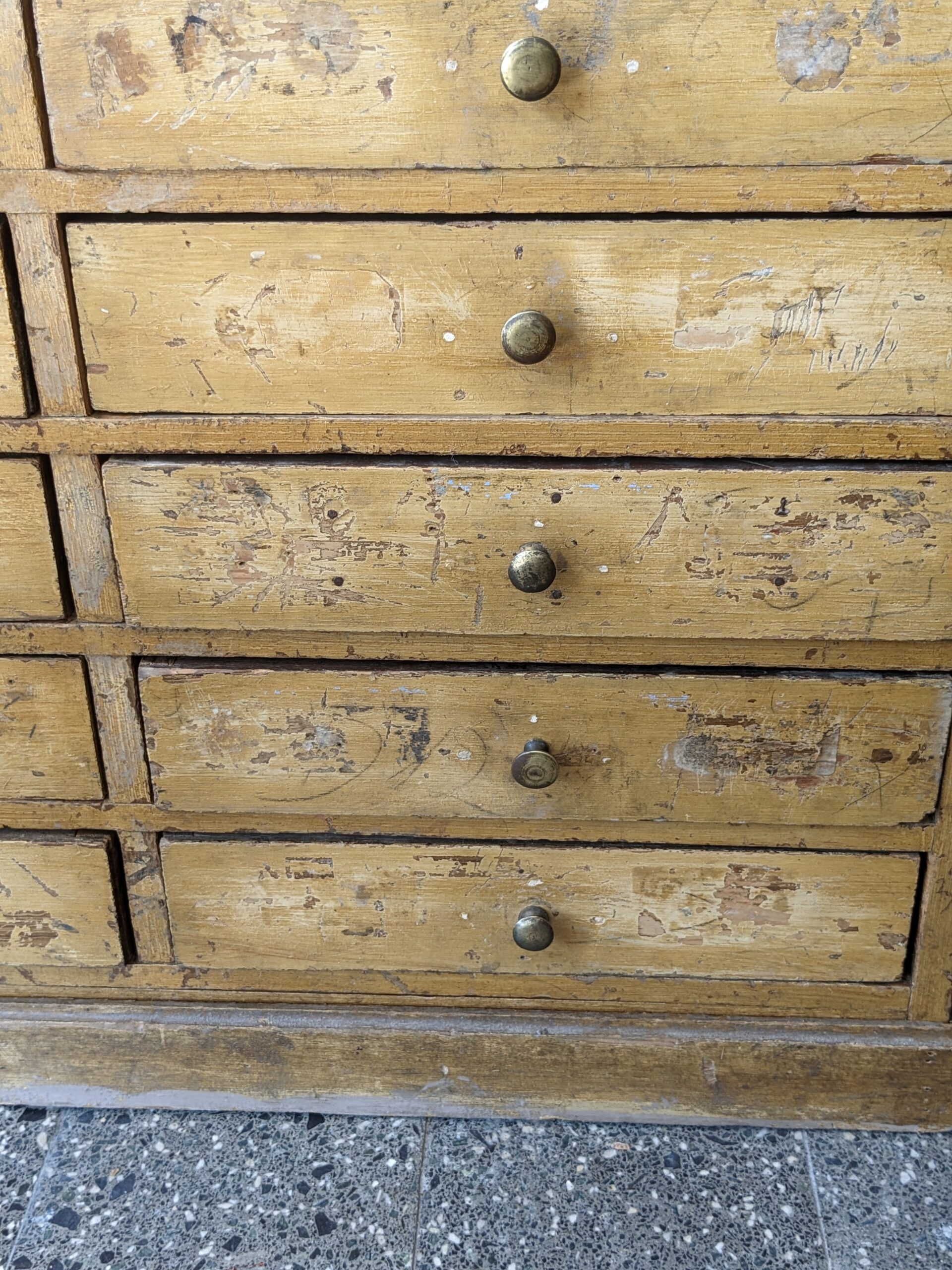 Grand meuble de métier 30 tiroirs – Image 6