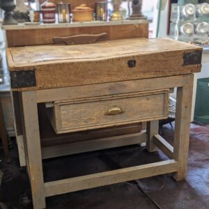 Ancien billot de boucher