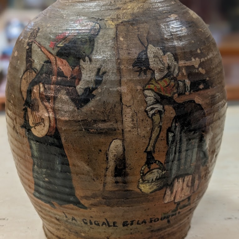 Ancienne bouteille en grès peinte "la cigale et la fourmi" – Image 3